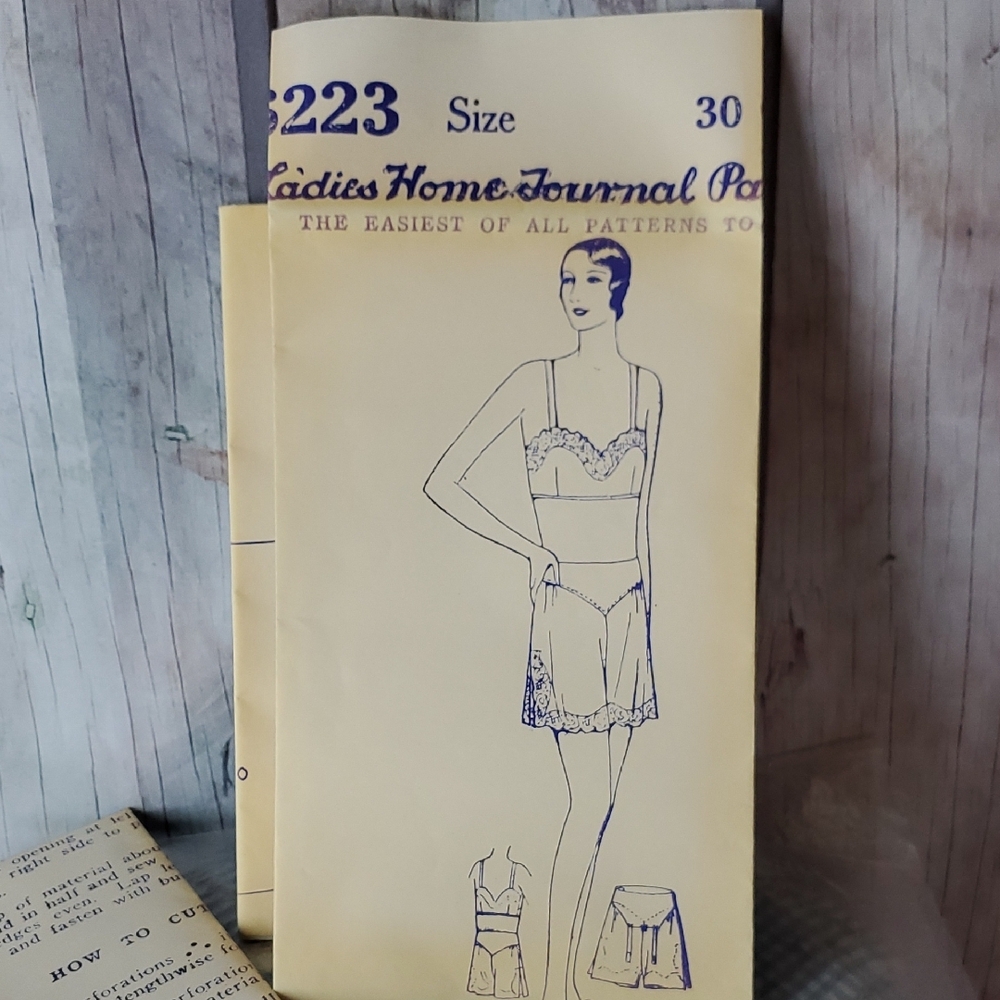 A Vintage Pattern Copy Of The Home Pattern Co. Bralette A D Tap Pants Ladies H J